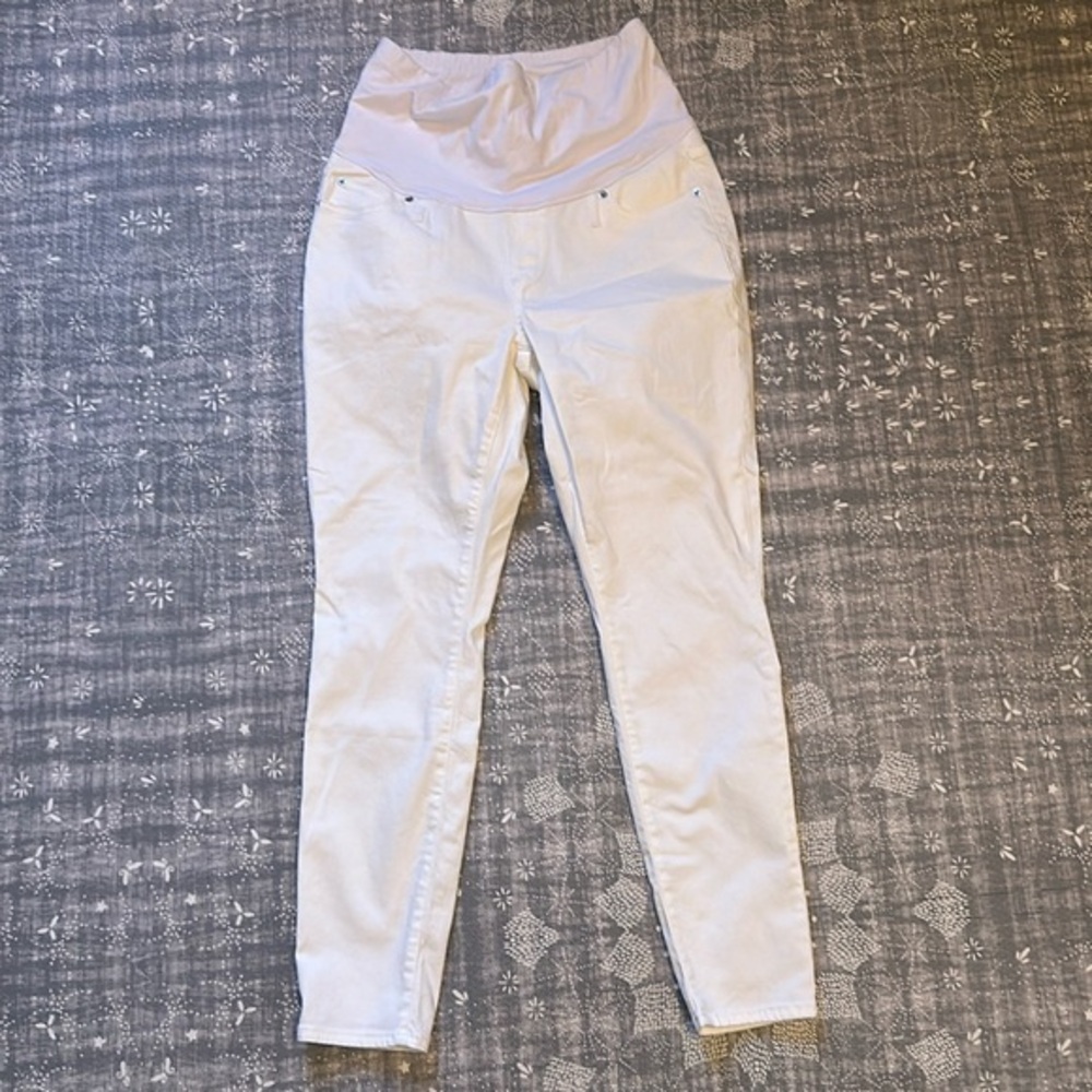 Gap Maternity Jeans. Size 32/14